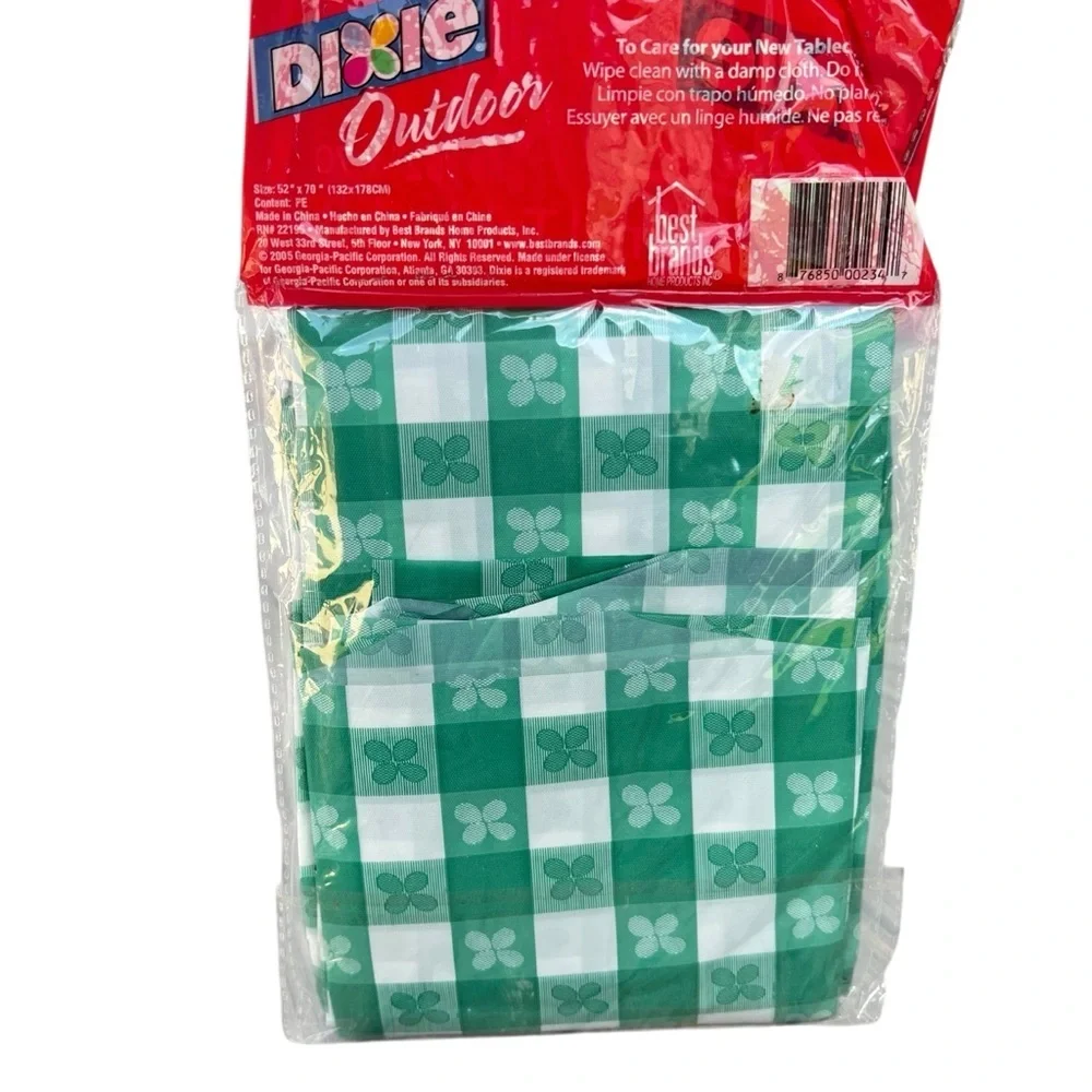 VTG Picnic Tablecloth 3-Piece Bundle Red Green Check Dixie Veripretty Wellington